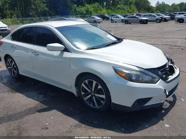1N4BL3AP8GC274834 2016 NISSAN ALTIMA - Image 1