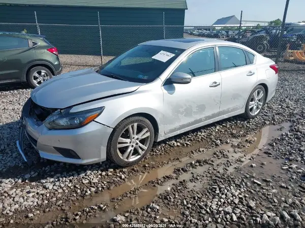 1N4BL3AP8HC166344 2017 NISSAN ALTIMA - Image 2