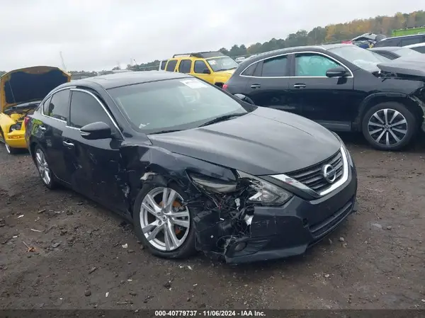 1N4BL3AP8HC184956 2017 NISSAN ALTIMA - Image 1