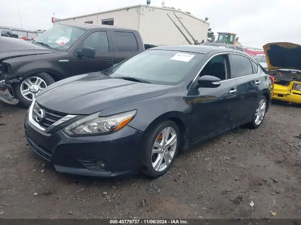 1N4BL3AP8HC184956 2017 NISSAN ALTIMA - Image 2