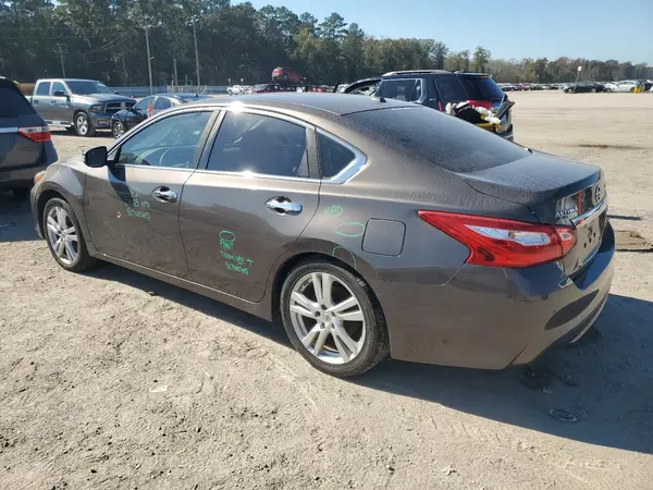 1N4BL3AP8HC195245 2017 NISSAN ALTIMA - Image 2