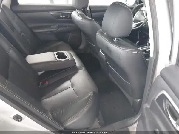 1N4BL3AP8HC208866 2017 NISSAN ALTIMA - Image 8