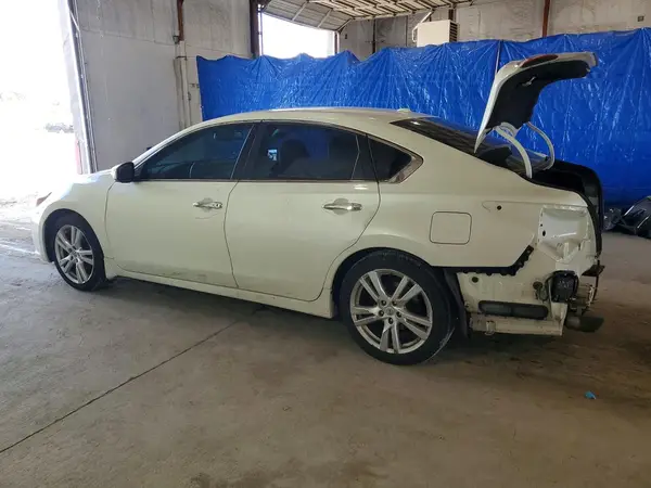 1N4BL3AP8HC229295 2017 NISSAN ALTIMA - Image 2