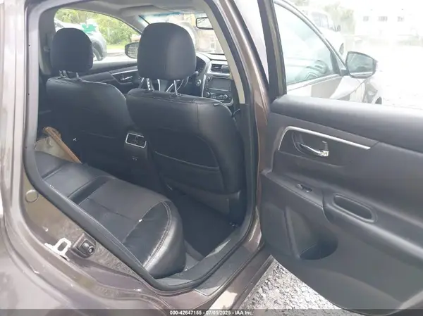 1N4BL3AP8HC263883 2017 NISSAN ALTIMA - Image 8