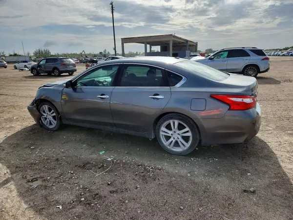 1N4BL3AP9GC118432 2016 NISSAN ALTIMA - Image 2