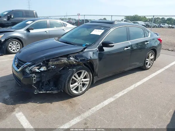 1N4BL3AP9GC185810 2016 NISSAN ALTIMA - Image 2
