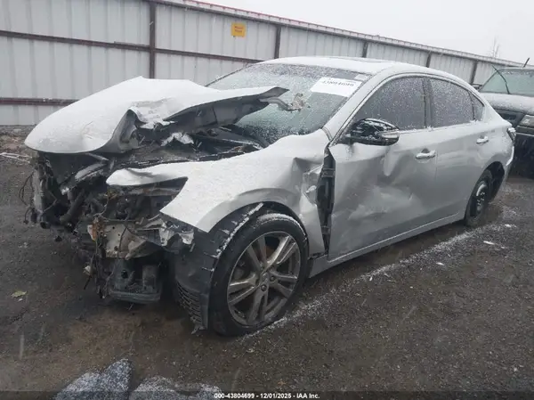 1N4BL3AP9GC263681 2016 NISSAN ALTIMA - Image 2
