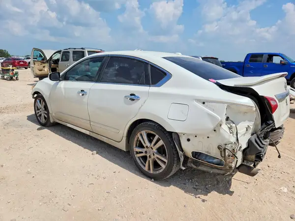 1N4BL3AP9HC130579 2017 NISSAN ALTIMA - Image 2