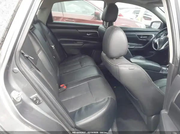 1N4BL3AP9HC141825 2017 NISSAN ALTIMA - Image 8