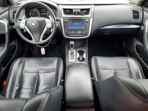 1N4BL3AP9HC170869 2017 NISSAN ALTIMA - Image 8