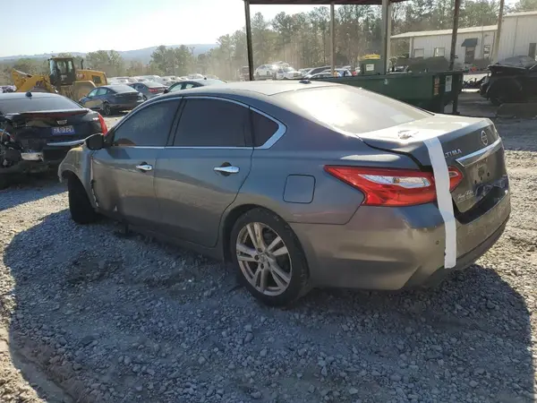 1N4BL3AP9HC190281 2017 NISSAN ALTIMA - Image 2