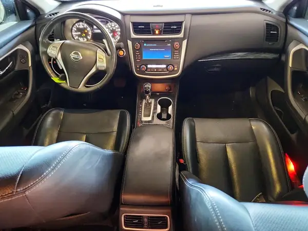 1N4BL3AP9HC195691 2017 NISSAN ALTIMA - Image 8