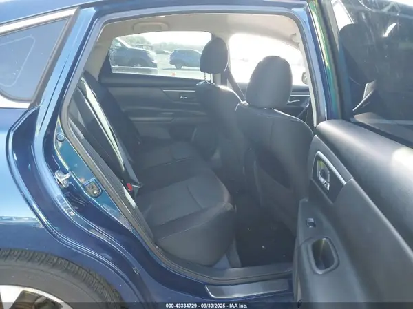 1N4BL3AP9HC233985 2017 NISSAN ALTIMA - Image 8