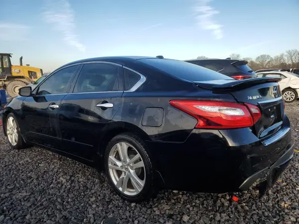 1N4BL3AP9HC242346 2017 NISSAN ALTIMA - Image 2
