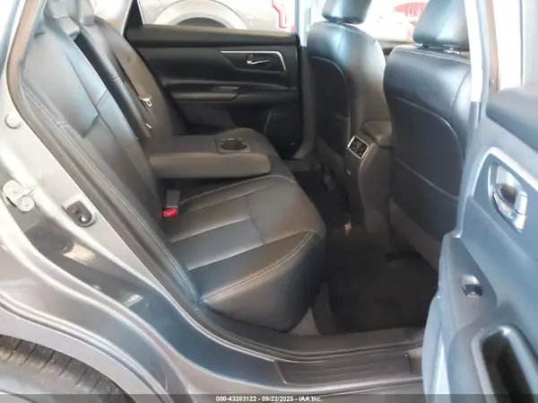 1N4BL3AP9HC294687 2017 NISSAN ALTIMA - Image 8