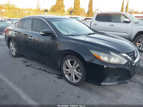 1N4BL3APXGC132761 2016 NISSAN ALTIMA - Image 1