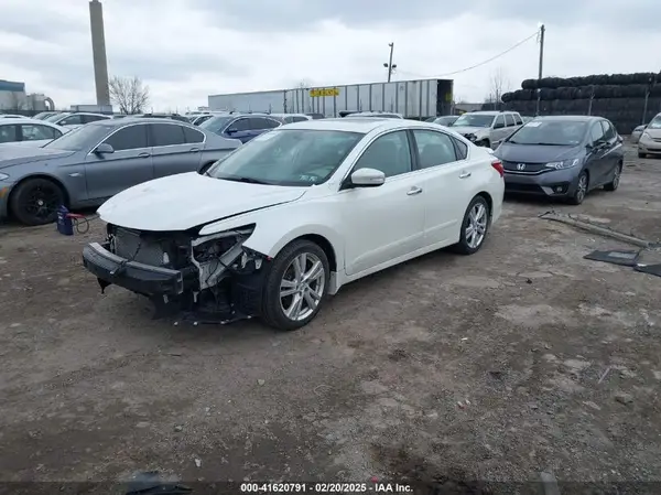 1N4BL3APXHC130641 2017 NISSAN ALTIMA - Image 2