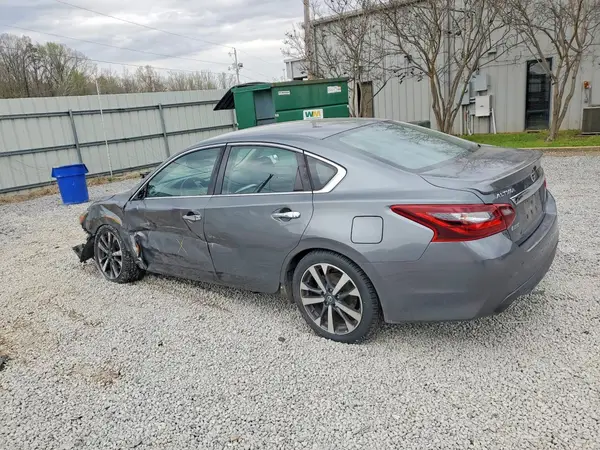 1N4BL3APXHC177667 2017 NISSAN ALTIMA - Image 2