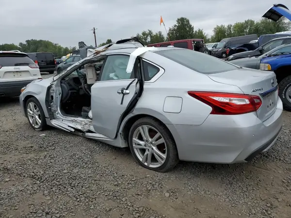 1N4BL3APXHC181847 2017 NISSAN ALTIMA - Image 2