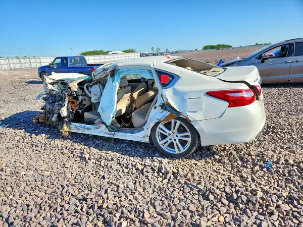 1N4BL3APXHC184716 2017 NISSAN ALTIMA - Image 2