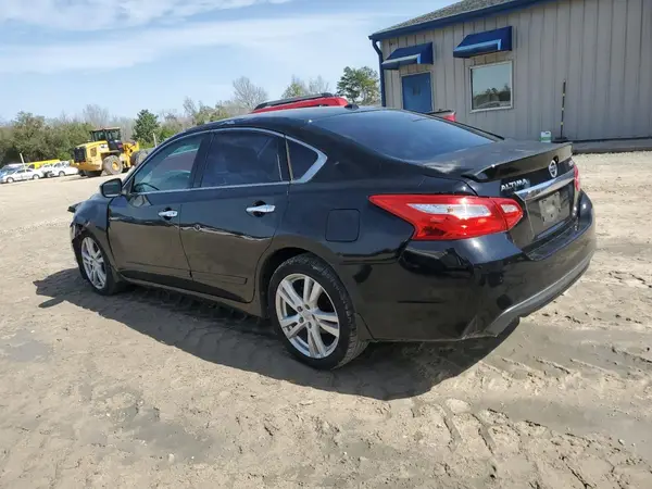 1N4BL3APXHC193299 2017 NISSAN ALTIMA - Image 2