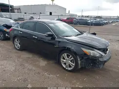 1N4BL3APXHC201367 2017 NISSAN ALTIMA