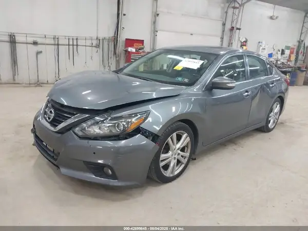 1N4BL3APXHC201577 2017 NISSAN ALTIMA - Image 2