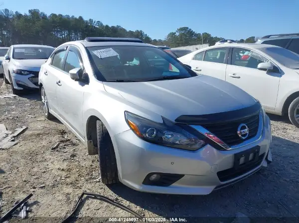 1N4BL3APXHC236121 2017 NISSAN ALTIMA - Image 1
