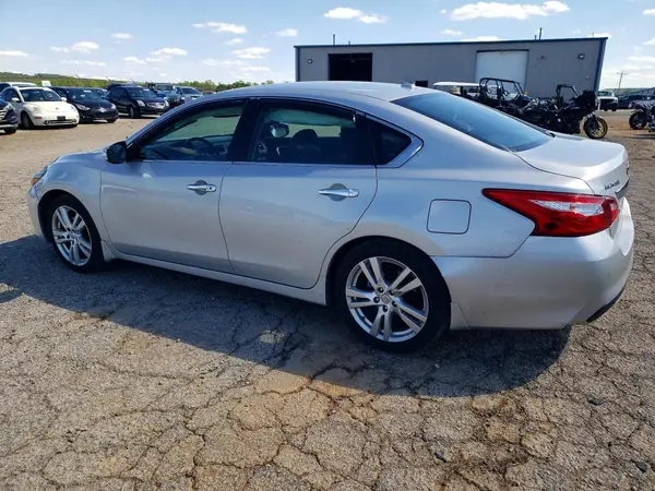1N4BL3APXHC295833 2017 NISSAN ALTIMA - Image 2