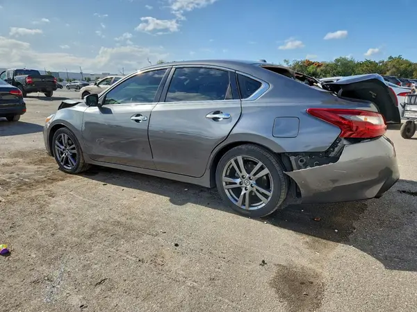 1N4BL3APXJC225495 2018 NISSAN ALTIMA - Image 2