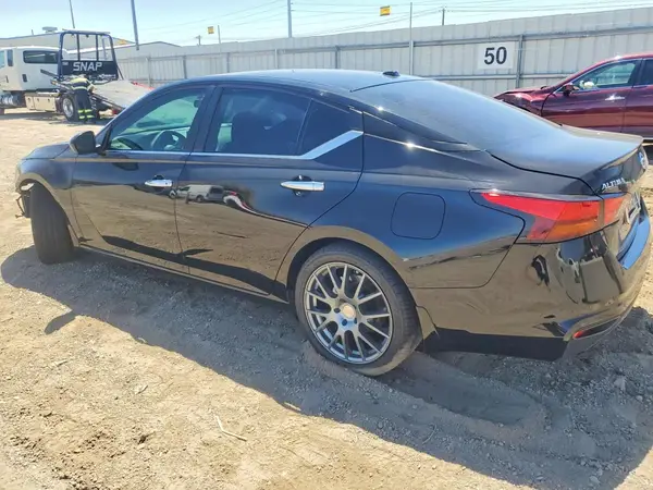 1N4BL4BL4KC187928 2019 NISSAN ALTIMA - Image 2