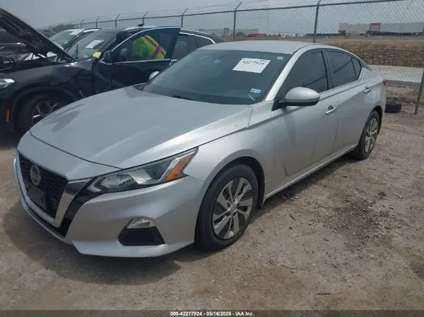 1N4BL4BV0KC135227 2019 NISSAN ALTIMA - Image 2