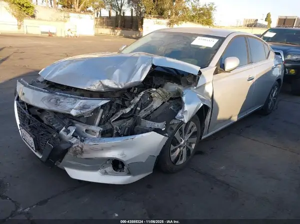 1N4BL4BV0KC149564 2019 NISSAN ALTIMA - Image 2