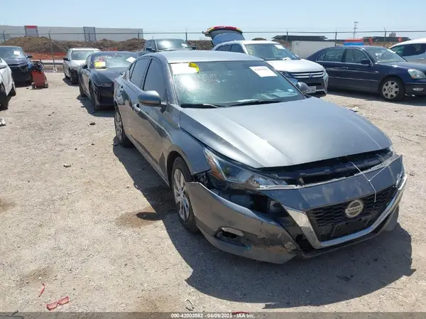 1N4BL4BV0KC165604 2019 NISSAN ALTIMA - Image 1
