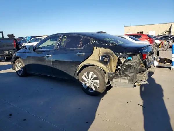1N4BL4BV0KC195685 2019 NISSAN ALTIMA - Image 2