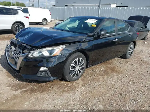 1N4BL4BV0KC210671 2019 NISSAN ALTIMA - Image 2