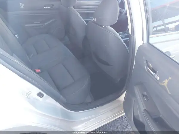 1N4BL4BV0KC242570 2019 NISSAN ALTIMA - Image 8