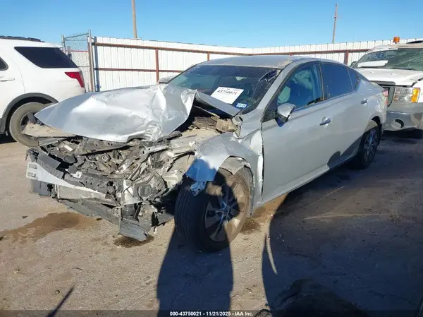 1N4BL4BV0KN317787 2019 NISSAN ALTIMA - Image 2