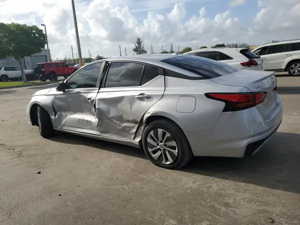 1N4BL4BV0LC128585 2020 NISSAN ALTIMA - Image 2