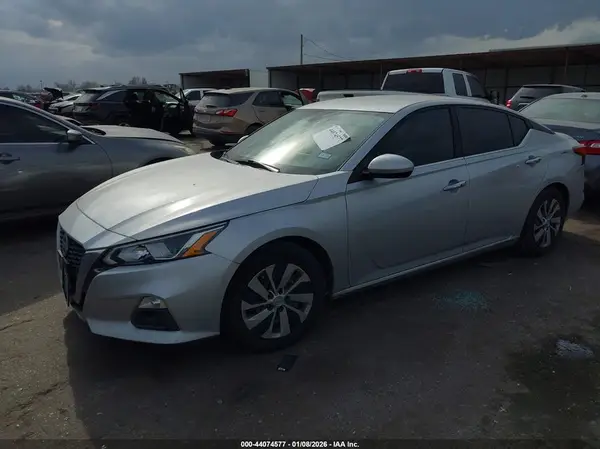 1N4BL4BV0LC153809 2020 NISSAN ALTIMA - Image 2