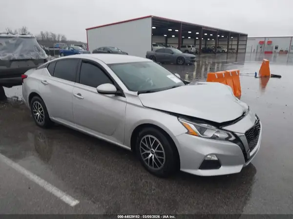 1N4BL4BV0LC169606 2020 NISSAN ALTIMA - Image 1