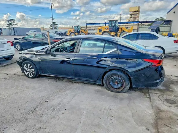 1N4BL4BV0LC238102 2020 NISSAN ALTIMA - Image 2