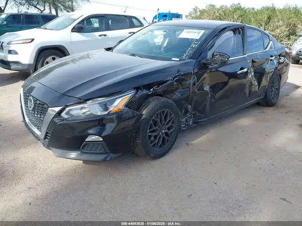1N4BL4BV0LC252131 2020 NISSAN ALTIMA - Image 2