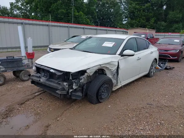 1N4BL4BV0LC252615 2020 NISSAN ALTIMA - Image 2