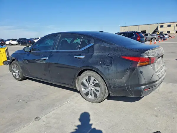1N4BL4BV0LC256597 2020 NISSAN ALTIMA - Image 2
