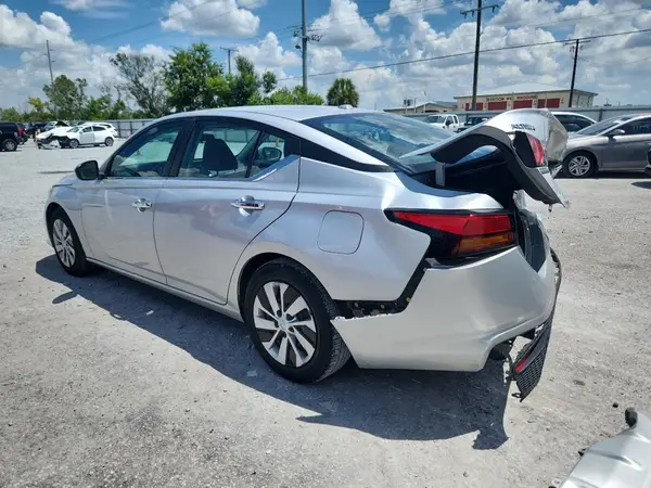 1N4BL4BV0LC266496 2020 NISSAN ALTIMA - Image 2