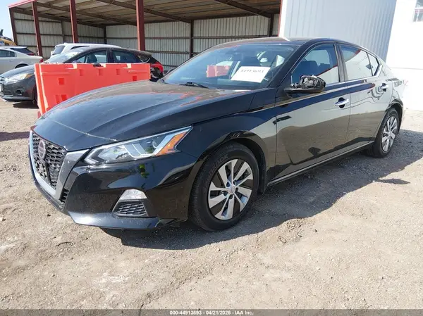 1N4BL4BV0LN320206 2020 NISSAN ALTIMA - Image 2