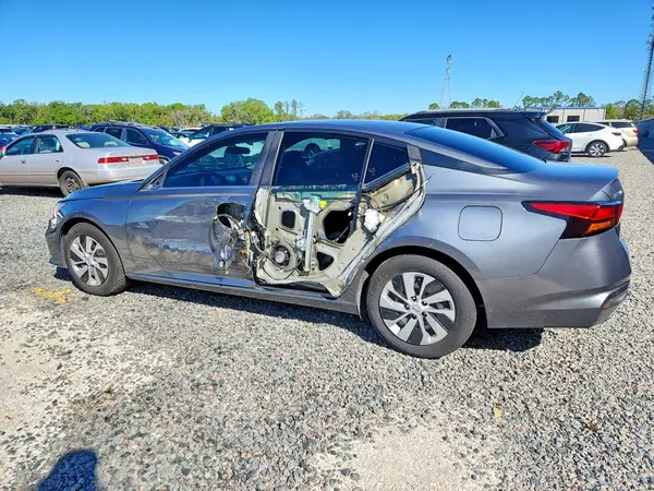 1N4BL4BV0MN304797 2021 NISSAN ALTIMA - Image 2