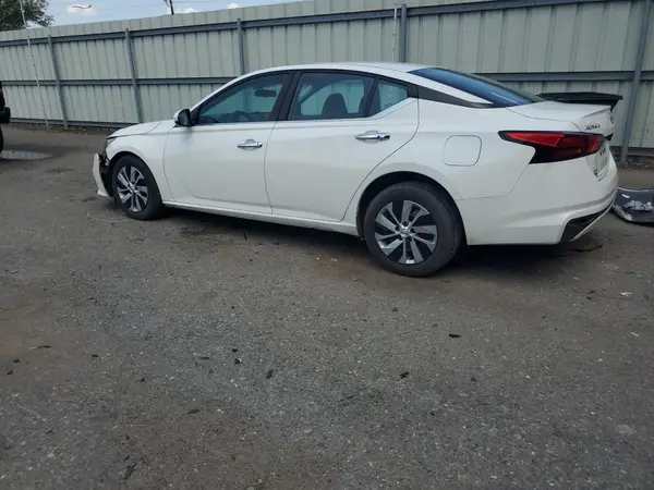 1N4BL4BV0MN352591 2021 NISSAN ALTIMA - Image 2