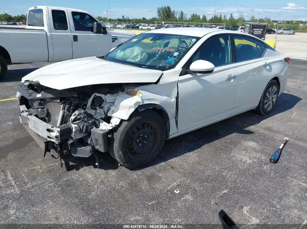 1N4BL4BV0MN356348 2021 NISSAN ALTIMA - Image 2